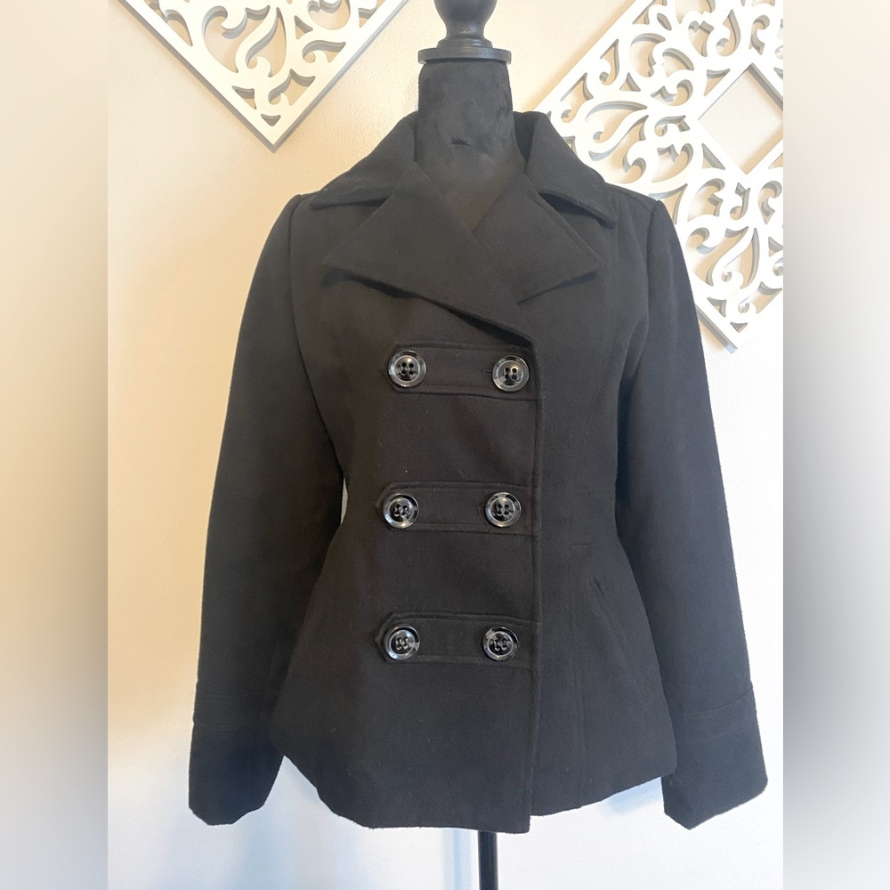 Black pea coat. American rag. Large.